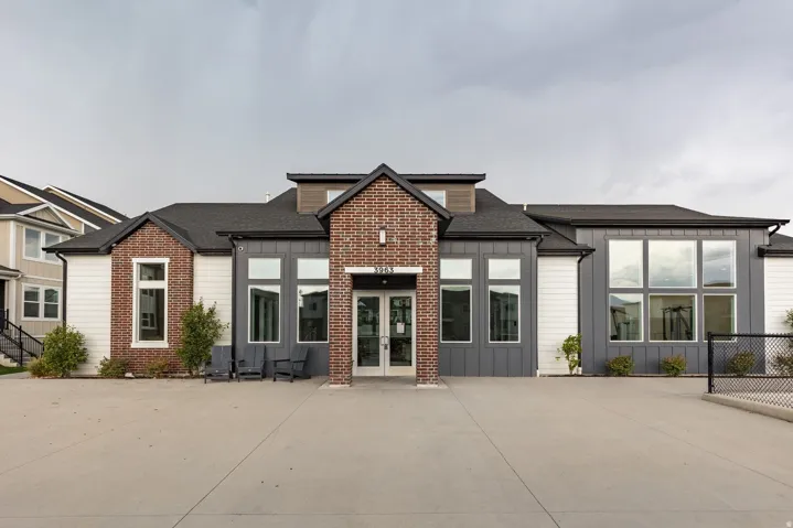3665 W 1380 N #102, Saratoga Springs, Utah 84043