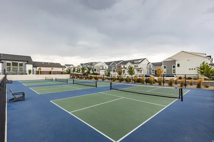 3665 W 1380 N #102, Saratoga Springs, Utah 84043