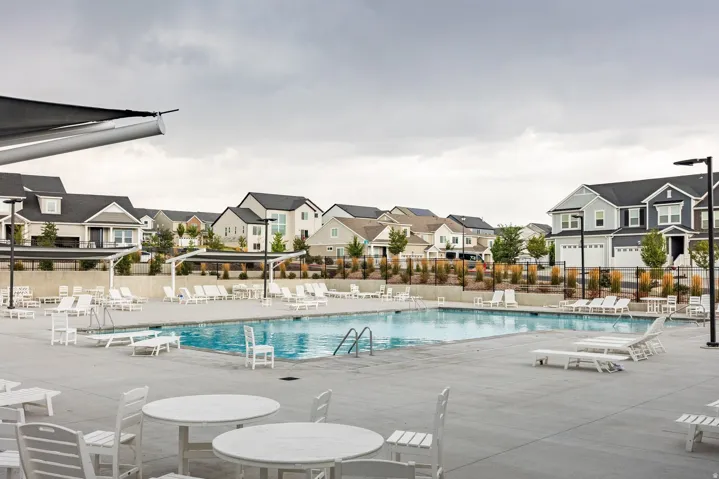 3665 W 1380 N #102, Saratoga Springs, Utah 84043