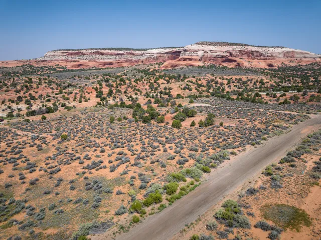 366 S Joe Wilson Dr, Moab, Utah 84532