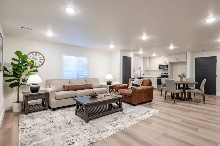 Photo of a finished home that is the same floorplan-Basement apartment
