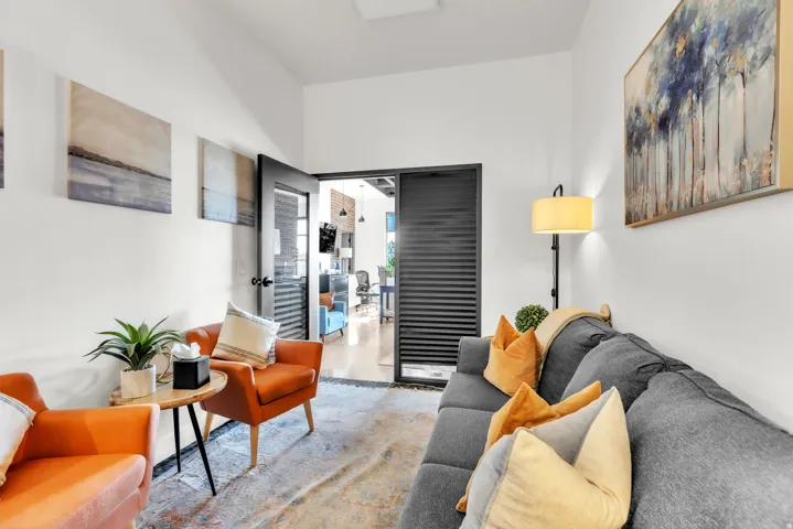 White wall finishes with high ceilings