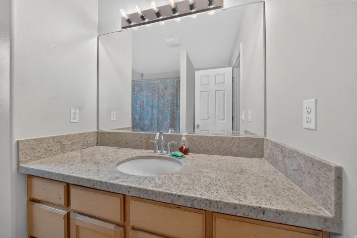 2932 S Fetzer Dr, Magna, Utah 84044
