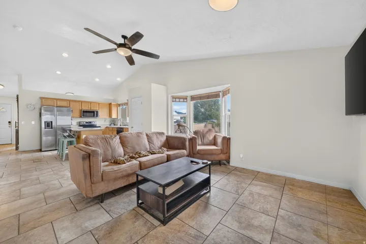 2932 S Fetzer Dr, Magna, Utah 84044