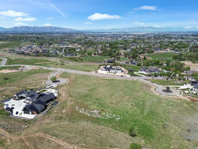 1284 E Middle Canyon Ct, Mapleton, Utah 84664