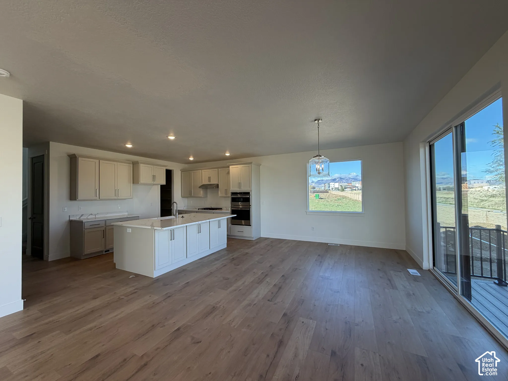 Large kitchen