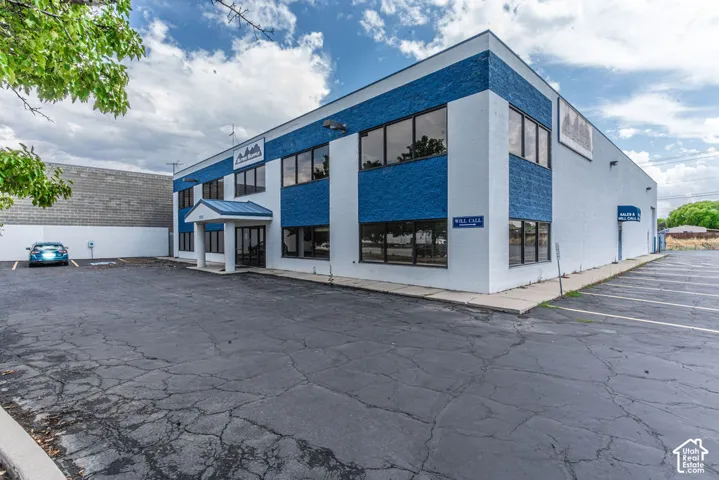 3311 W Parkway Blvd, West Valley City, Utah 84119