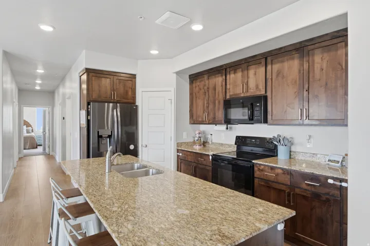 376 S 1080 W #201, American Fork, Utah 84003