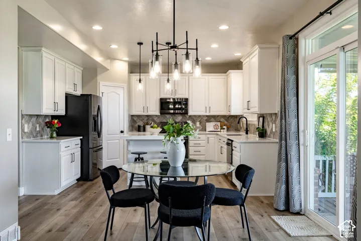 3546 W Brookshire Dr, Syracuse, Utah 84075