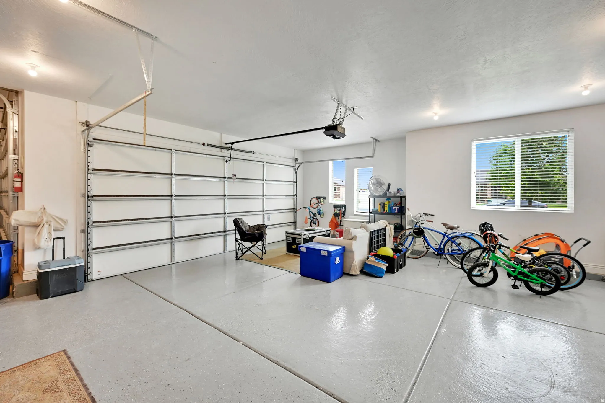 Finished 6 Car Garage,Epoxy Floors, Windows, Insulated Doors