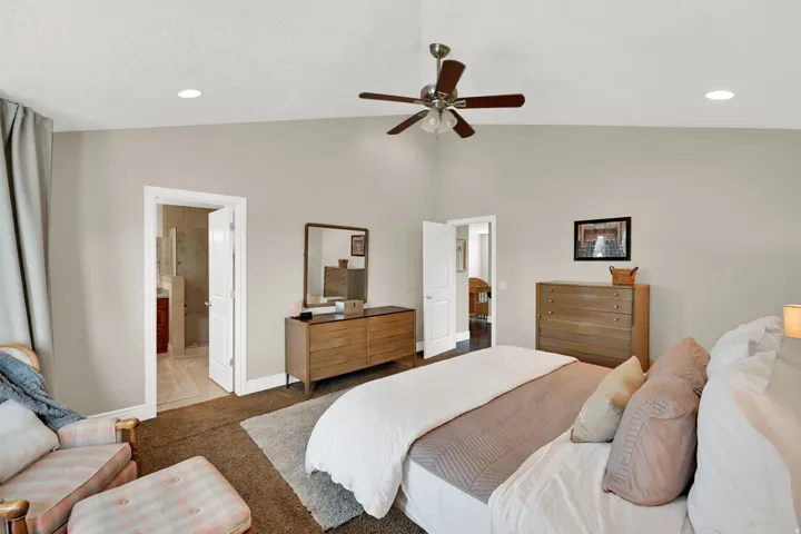 585 E Coach Ln, Grantsville, Utah 84029