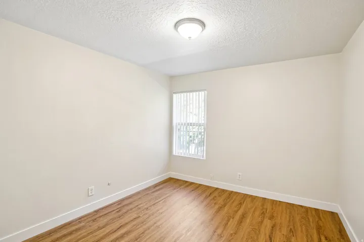 34 W Lester Ave #e-23, Salt Lake City, Utah 84107