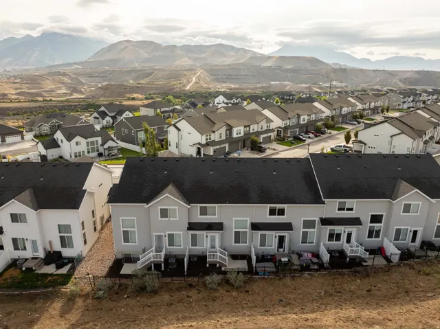 16056 S Bodmin Way, Bluffdale, Utah 84065