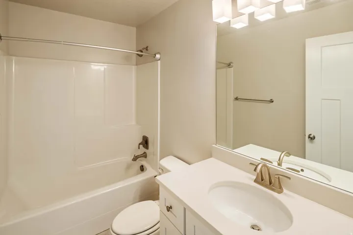 16056 S Bodmin Way, Bluffdale, Utah 84065