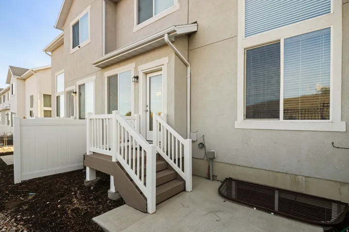 16056 S Bodmin Way, Bluffdale, Utah 84065