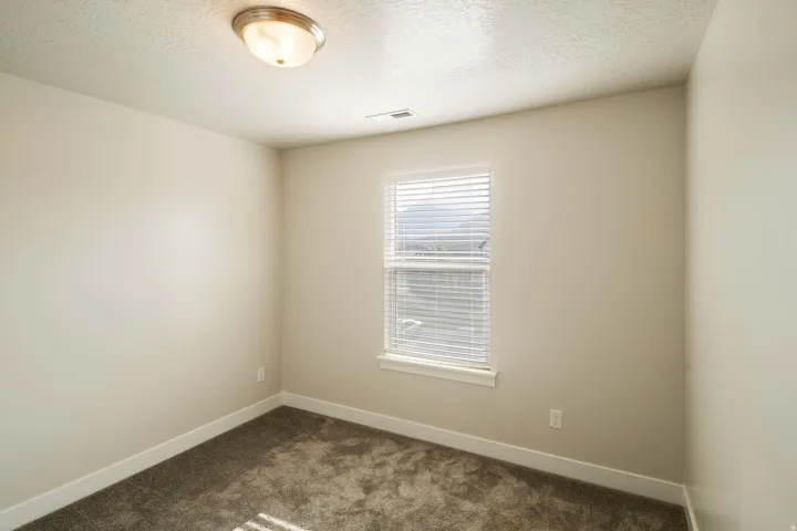 16056 S Bodmin Way, Bluffdale, Utah 84065