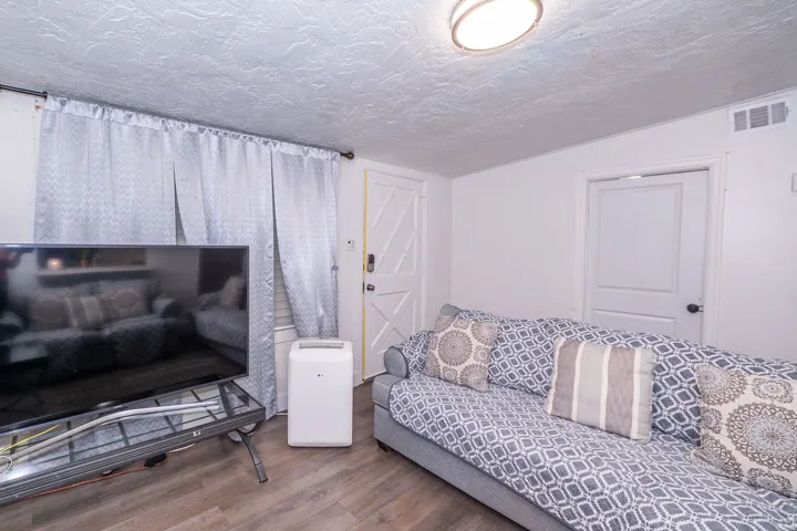 Wood-finish flooring throughout