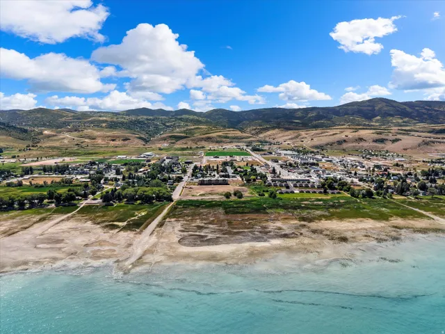 48 E 50 St, Garden City, Utah 84028