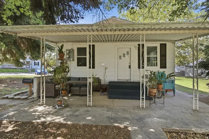 906 Grandview Dr, Ogden, Utah 84403