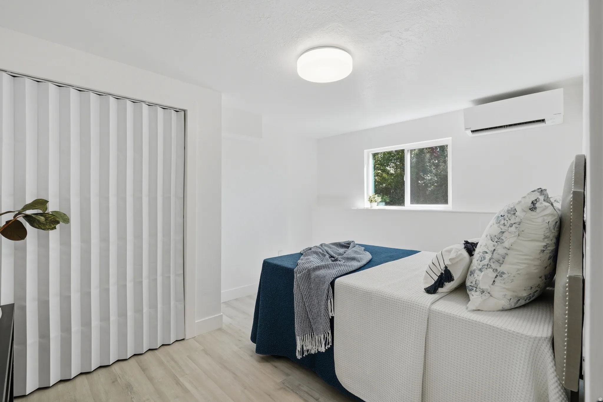 ADU bedroom