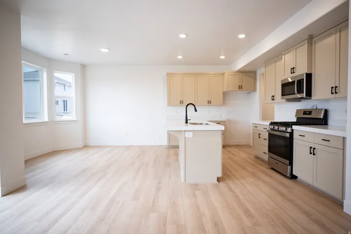Kitchen and dining area