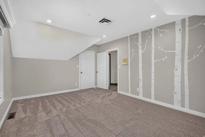 Upstairs Bedroom 3