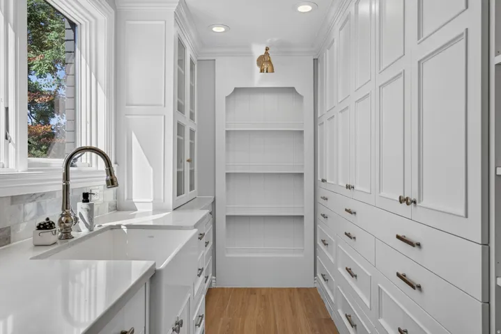 Butler's Pantry