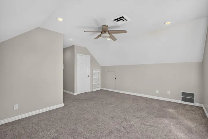 Upstairs Bedroom 2