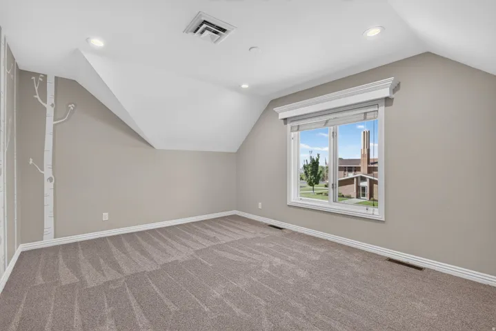 Upstairs Bedroom 3