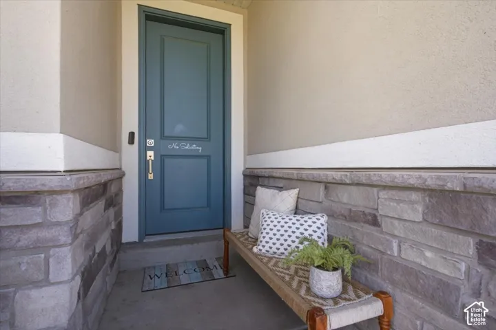 3411 W Blue Crane Dr, Clinton, Utah 84015