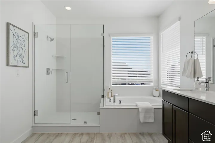 3411 W Blue Crane Dr, Clinton, Utah 84015