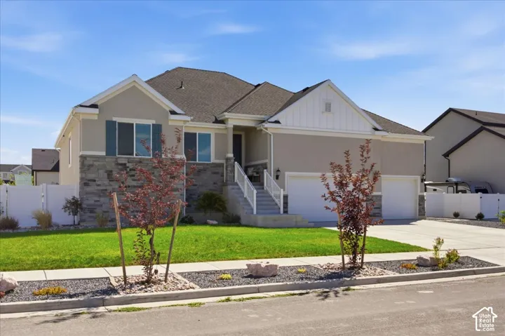 3411 W Blue Crane Dr, Clinton, Utah 84015