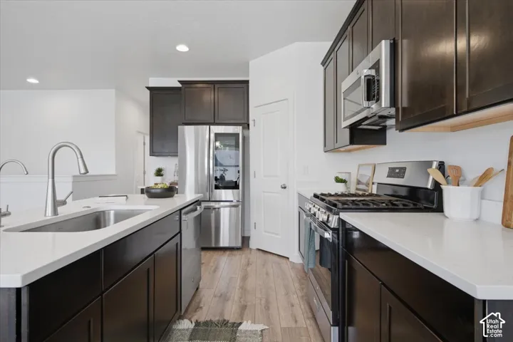 3411 W Blue Crane Dr, Clinton, Utah 84015