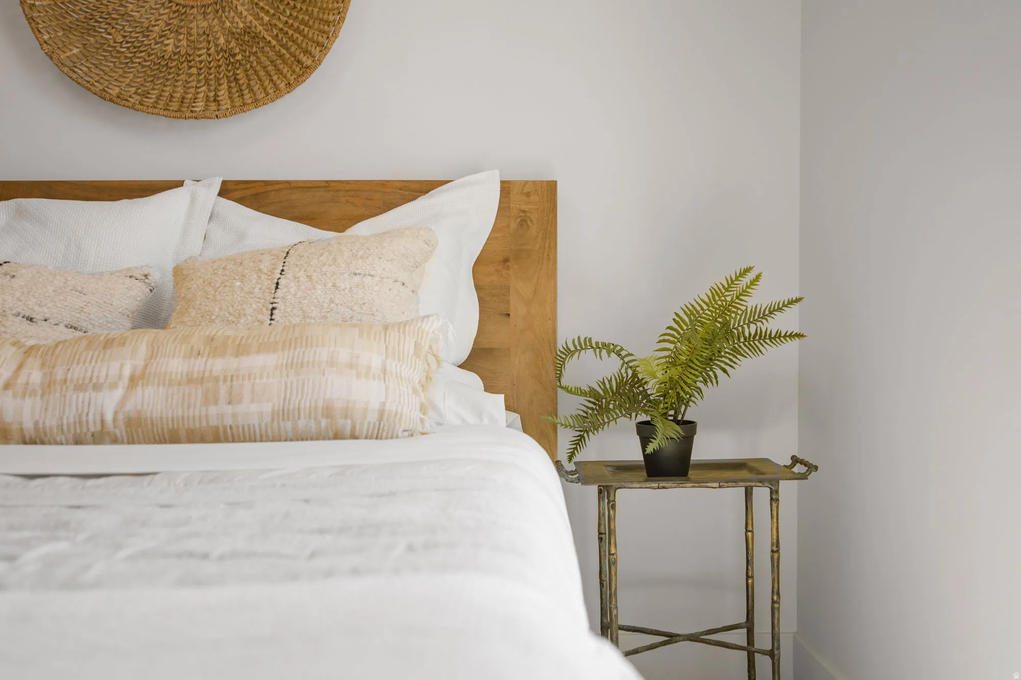 Wood headboard with a minimalist design