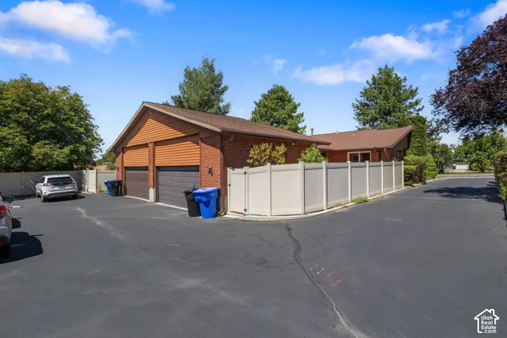 2424 E 4430 S, Holladay, Utah 84124