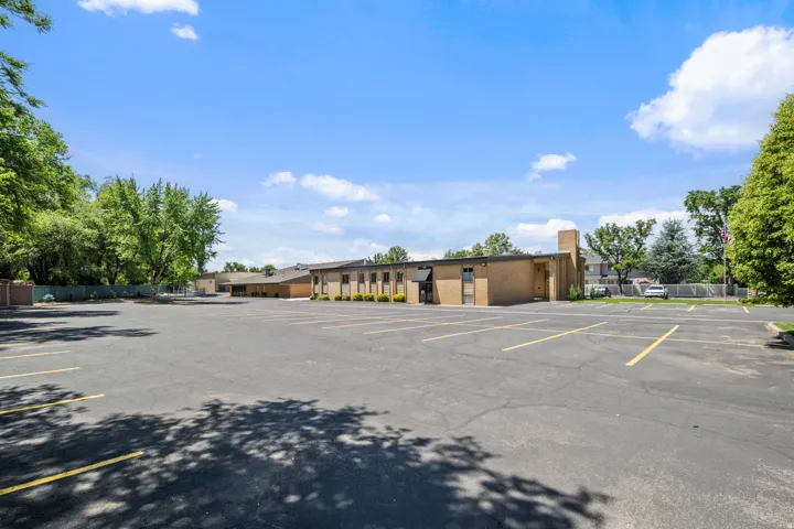 1800 E 5600 S, Holladay, Utah 84121