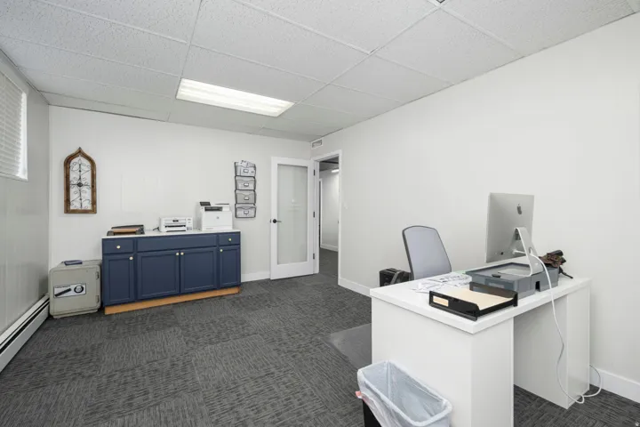 1800 E 5600 S, Holladay, Utah 84121