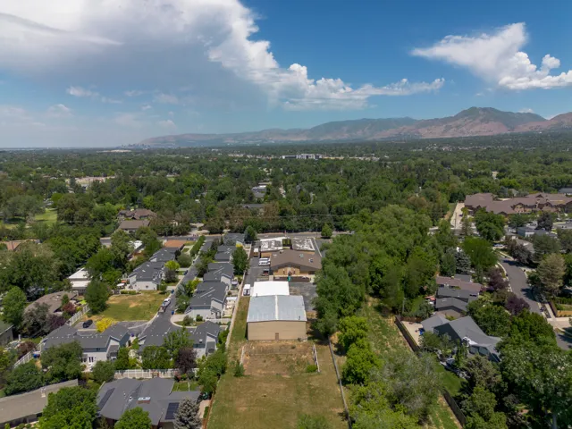 1800 E 5600 S, Holladay, Utah 84121