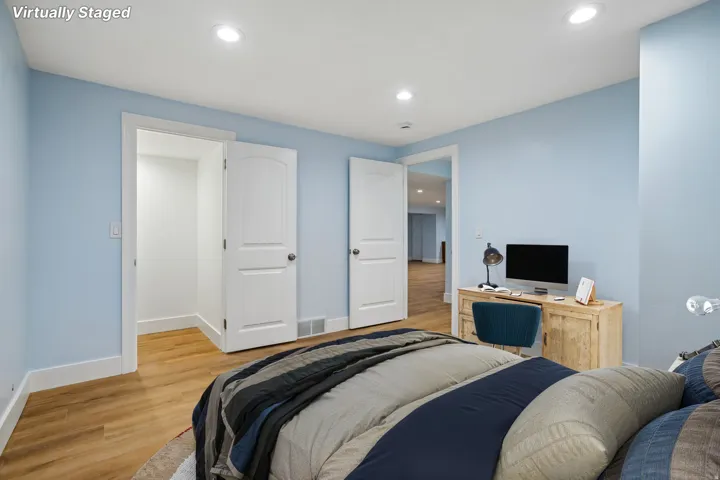 1317 W 2340 N, Clinton, Utah 84015