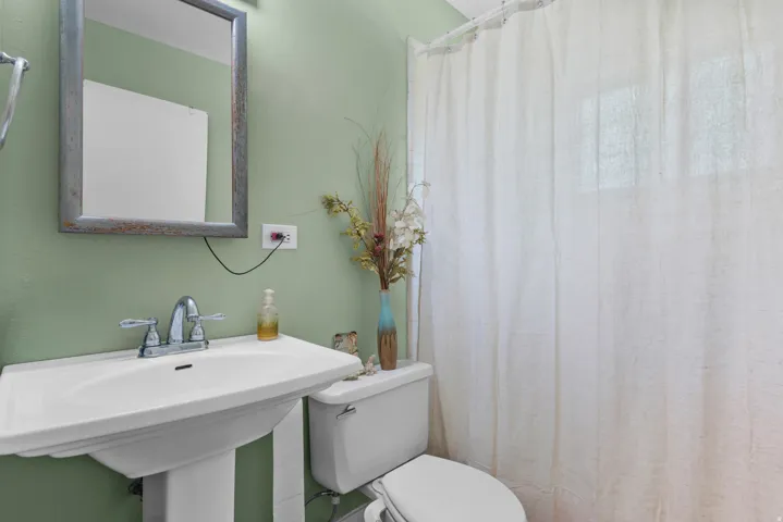 Cozy and bright fresh paint for a bright morning