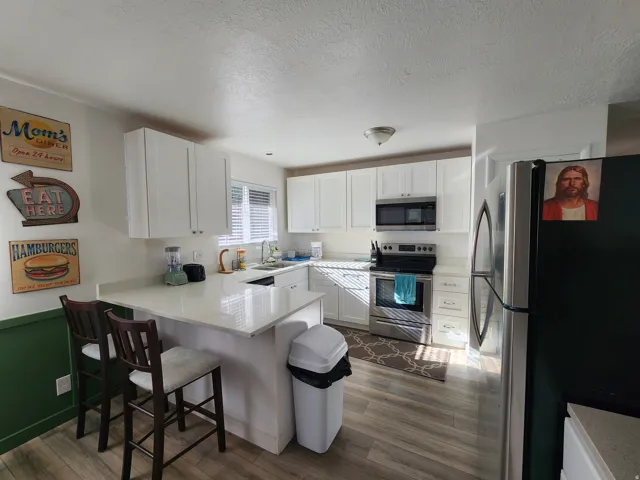 8292 S Hwy 89, South Weber, Utah 84405