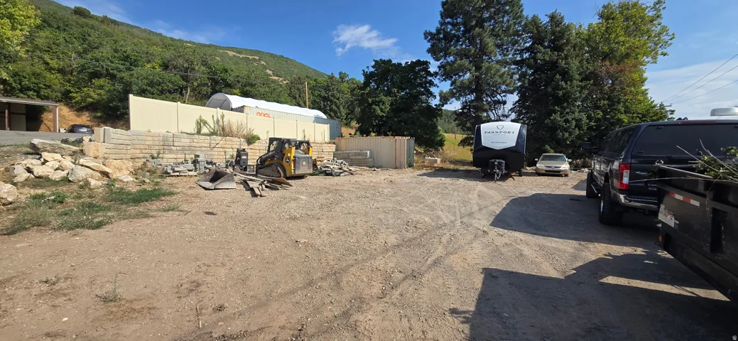 8292 S Hwy 89, South Weber, Utah 84405