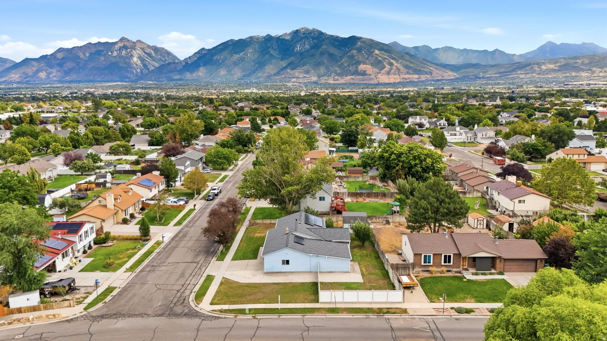 Residential neighborhood with mountain backdrop