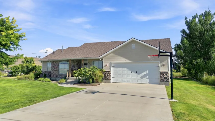 5660 W 13600 N, Garland, Utah 84312