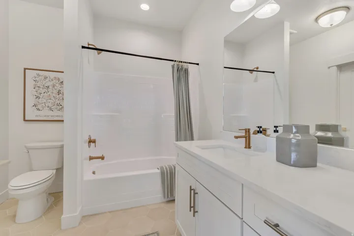7871 S 4840 W #129, West Jordan, Utah 84081