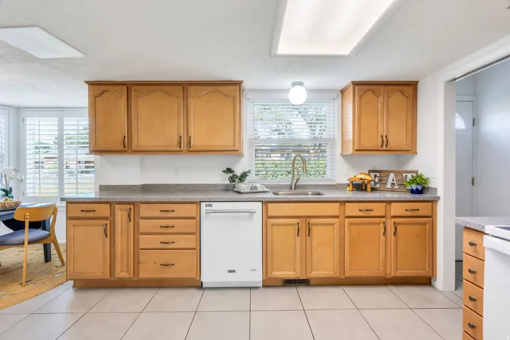 6730 S Nottingham Dr, West Jordan, Utah 84084