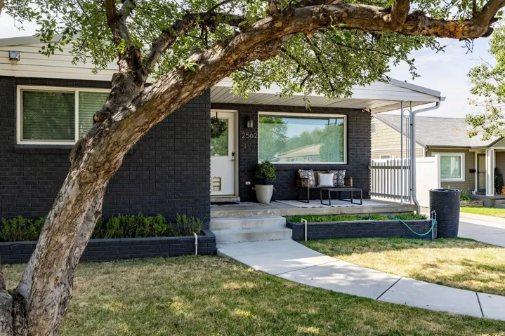 2562 E 3210 S, Salt Lake City, Utah 84109