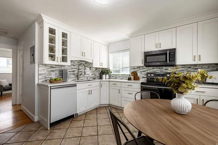 2562 E 3210 S, Salt Lake City, Utah 84109