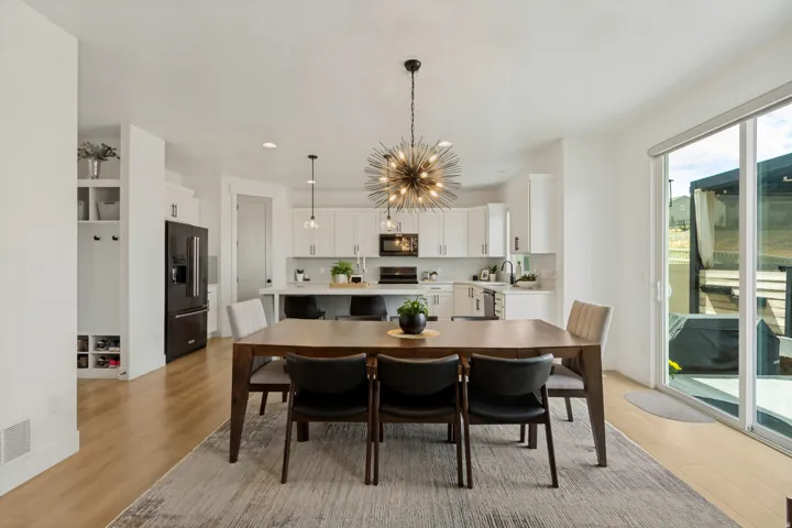 312 W Rocky Creek Way, Saratoga Springs, Utah 84045