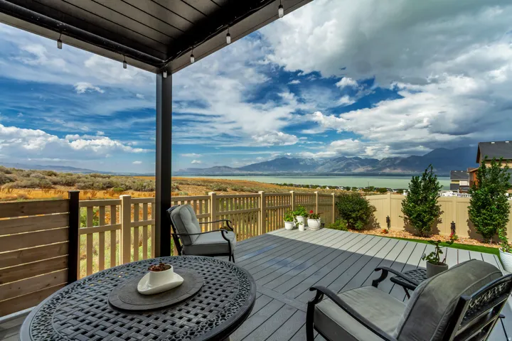 312 W Rocky Creek Way, Saratoga Springs, Utah 84045